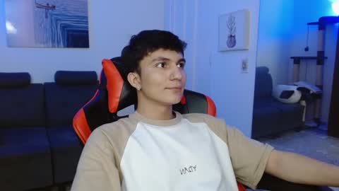 Snapshot of _blakee chatting on February 10, 2025, 5:14 am B L A K E online show from February 10, 2025, 5:14 am