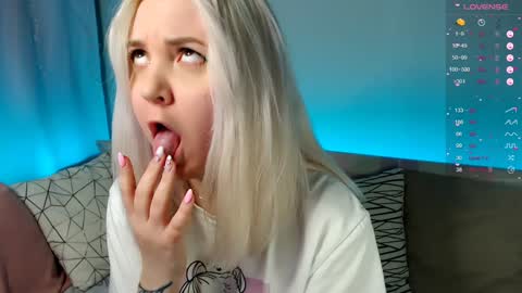 Elizabeth online show from January 29, 2025, 8:35 pm