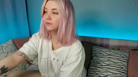 Elizabeth online show from February 21, 2025, 11:55 am