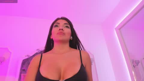 Brenda  online show from April 25, 2026, 7:44 pm