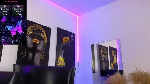 Brenna online show from February 8, 2025, 1:54 am