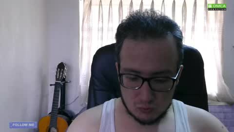 _buckle_ online show from May 10, 2026, 5:51 pm