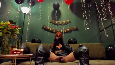 Snapshot of _bunny_boy_ chatting on September 12, 2025, 6:30 pm _bunny_boy_ online show from September 12, 2025, 6:30 pm