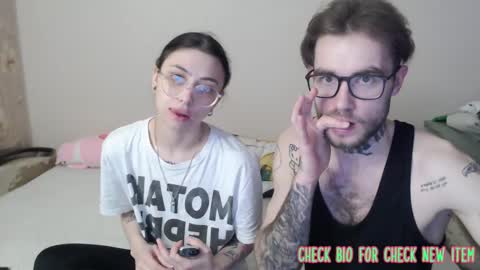 _by_double_sexy_miss_ online show from February 19, 2025, 3:49 pm