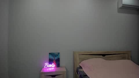   online show from March 26, 2026, 9:20 pm