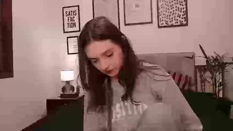 candygirl online show from September 17, 2025, 1:35 pm