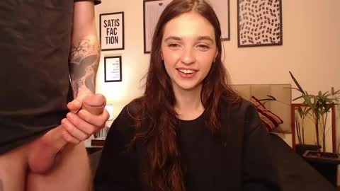 candygirl online show from May 16, 2026, 1:21 pm