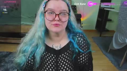 _candym1lky_ online show from October 13, 2025, 8:36 am