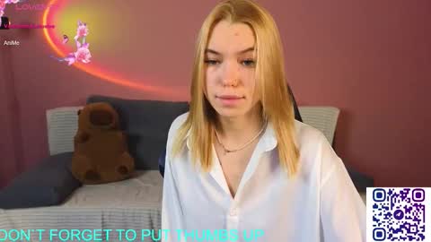 _capybara0_0 online show from November 14, 2025, 5:00 pm