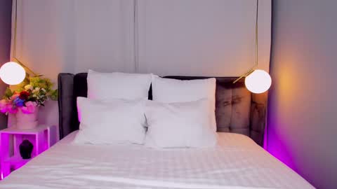 Snapshot of _carlawhite_ chatting on February 18, 2025, 5:09 am _carlawhite_ online show from February 18, 2025, 5:09 am