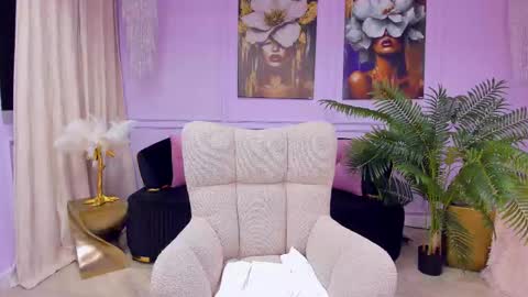 Snapshot of _carlawhite_ chatting on November 27, 2025, 4:47 am _carlawhite_ online show from November 27, 2025, 4:47 am