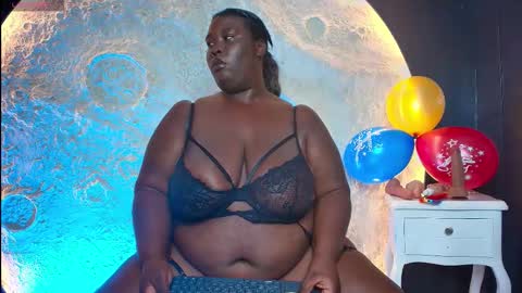 Caro. online show from October 24, 2025, 8:49 pm