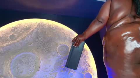 Caro. online show from April 18, 2026, 7:18 pm