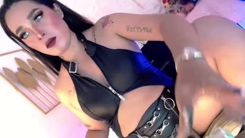 Caroline online show from February 7, 2026, 6:28 am