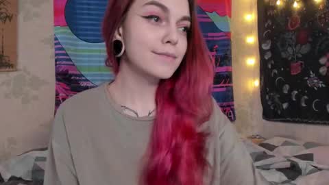 Caroline online show from March 4, 2025, 1:59 pm