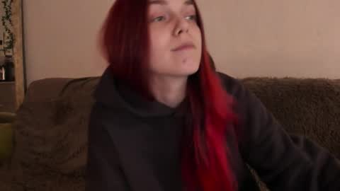 Caroline online show from October 27, 2025, 12:31 pm