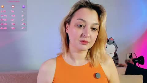 Snapshot of _ccrystaa_ chatting on May 28, 2026, 7:16 am Christina Chris online show from May 28, 2026, 7:16 am