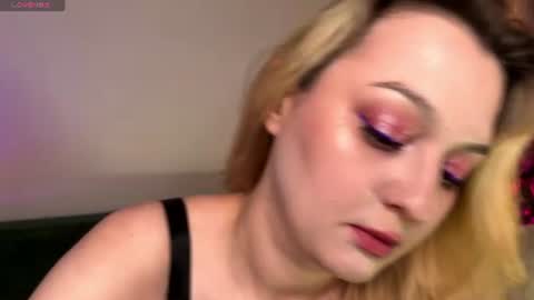 Snapshot of _ccrystaa_ chatting on June 23, 2026, 10:46 am Christina Chris online show from June 23, 2026, 10:46 am