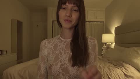 Snapshot of _celeste__x chatting on December 2, 2025, 6:41 am Celeste online show from December 2, 2025, 6:41 am