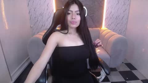 Snapshot of _charlottee_b chatting on April 11, 2026, 1:59 pm _charlottee_b online show from April 11, 2026, 1:59 pm