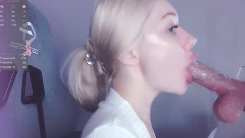 Angelina online show from January 12, 2025, 6:05 pm