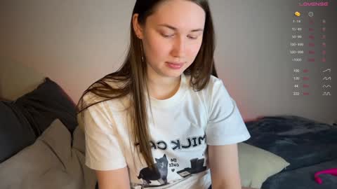 _chloe_miller_ online show from December 7, 2024, 1:36 am