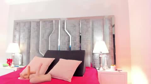 _ciara_benet_ online show from March 18, 2026, 12:41 pm