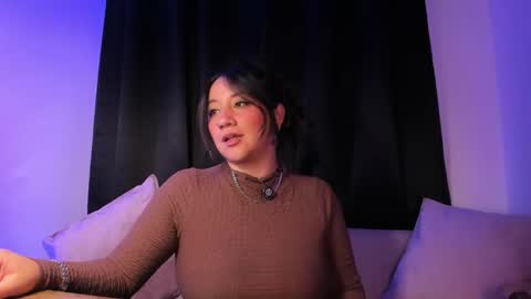 Snapshot of _cinnamoon_ chatting on June 7, 2026, 7:12 am Allyou online show from June 7, 2026, 7:12 am