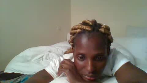 clara online show from February 19, 2025, 9:39 am