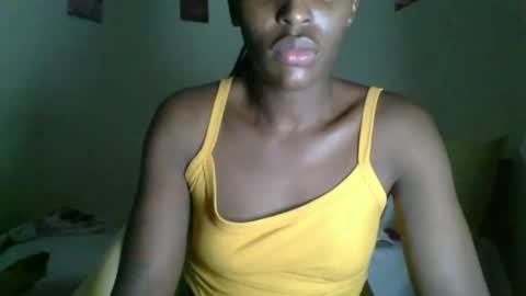 clara online show from November 7, 2025, 11:21 am