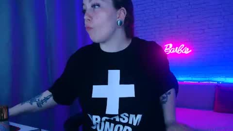Snapshot of _crazybee_ chatting on June 28, 2026, 3:01 am Nica online show from June 28, 2026, 3:01 am