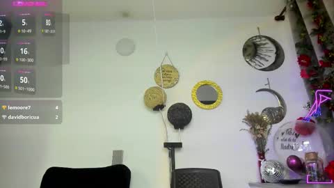  cristal ayala online show from September 26, 2025, 11:42 pm