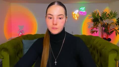 Erika online show from November 29, 2025, 9:01 am