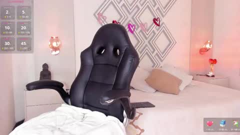     online show from February 12, 2025, 7:56 pm