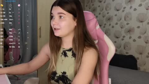 _cute_ice online show from January 24, 2025, 4:48 am