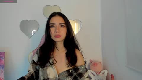 Snapshot of _cute_isabella_ chatting on January 11, 2025, 2:09 am _cute_isabella_ online show from January 11, 2025, 2:09 am