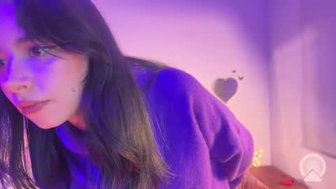 Snapshot of _cute_isabella_ chatting on November 16, 2025, 1:00 am _cute_isabella_ online show from November 16, 2025, 1:00 am