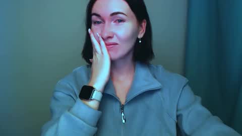 _cutie_and_shy_ online show from November 17, 2025, 7:14 am