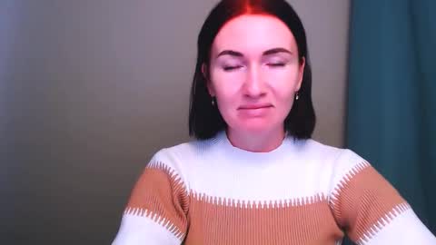 _cutie_and_shy_ online show from November 20, 2025, 8:03 am