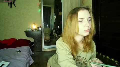 Snapshot of _dana_doe_ chatting on November 21, 2025, 10:47 am Dana Doe online show from November 21, 2025, 10:47 am