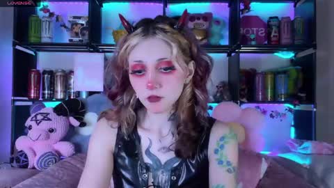 Snapshot of _devilbaby chatting on May 30, 2026, 9:56 pm Kate online show from May 30, 2026, 9:56 pm