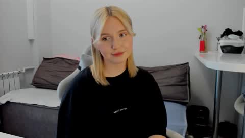 Ri   online show from September 13, 2025, 10:37 am