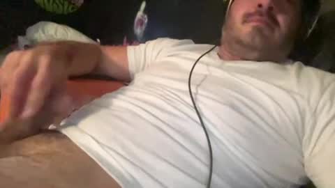 _direwolf_ online show from May 18, 2026, 12:07 am