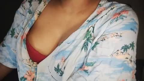 _dreamgirl_0 online show from June 22, 2026, 11:57 pm