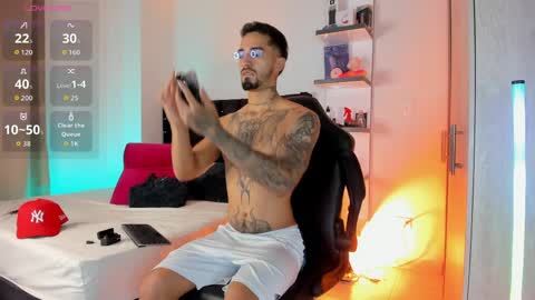 Duriel online show from April 7, 2026, 4:40 pm