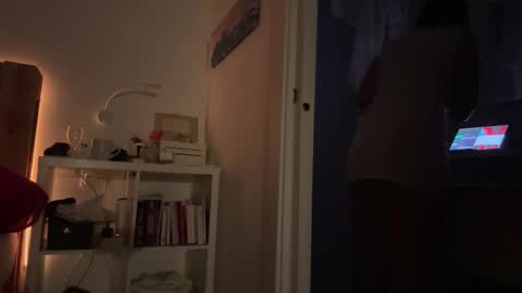 Snapshot of _elena_barra chatting on October 5, 2025, 12:31 am elena barra online show from October 5, 2025, 12:31 am