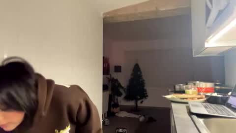 Snapshot of _elena_barra chatting on December 14, 2025, 5:18 pm elena barra online show from December 14, 2025, 5:18 pm