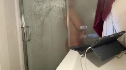 Snapshot of _elena_barra chatting on February 13, 2026, 3:41 pm elena barra online show from February 13, 2026, 3:41 pm