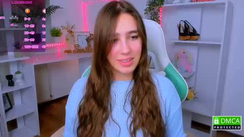 Lizzy  online show from November 16, 2025, 10:48 pm