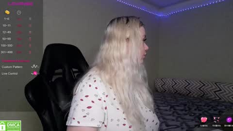 chloue and Gretta online show from January 15, 2025, 9:24 am